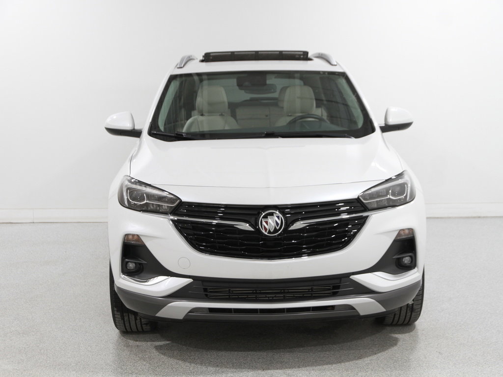 Used 2023 Buick Encore GX Essence w/ Experience Buick Package image 2