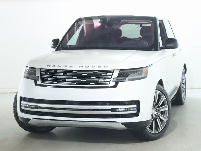 Certified 2023 Land Rover Range Rover Autobiography AWD/4WD image 3