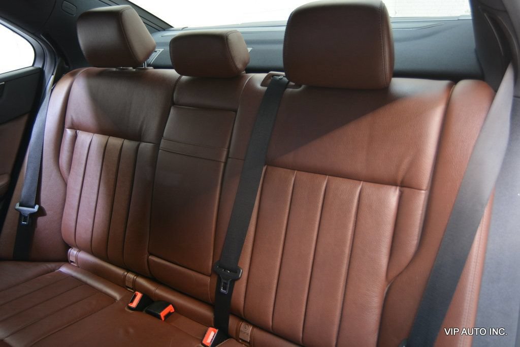 Used 2015 Mercedes-Benz E 350 Sedan image 29