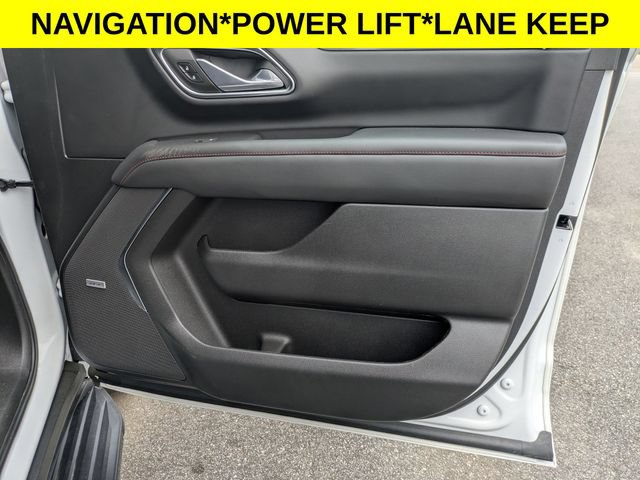 Used 2023 Chevrolet Tahoe RST AWD/4WD image 38