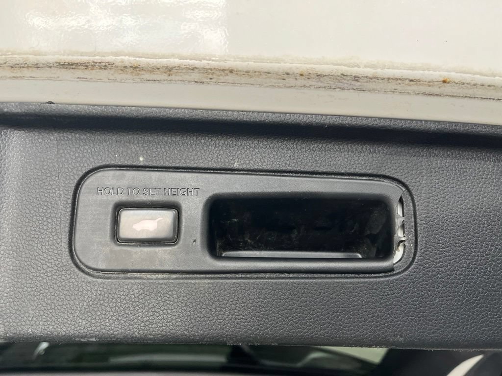Used 2023 Honda Pilot Elite image 14