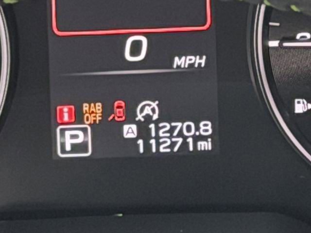 Used 2025 Subaru Outback Onyx Edition image 14