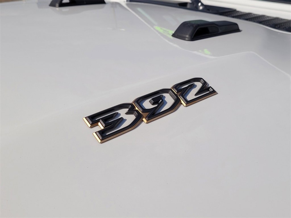 Used 2024 Jeep Wrangler Unlimited Rubicon 392 image 15