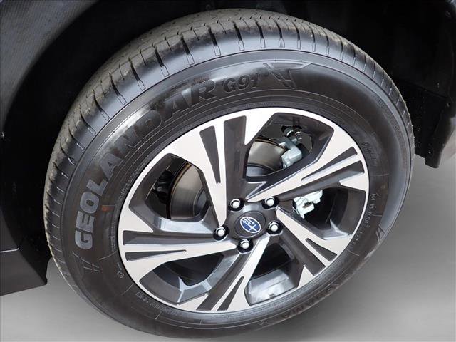 Certified 2025 Subaru Crosstrek 2.0i Premium w/ Crosstrek Mirror Package image 7