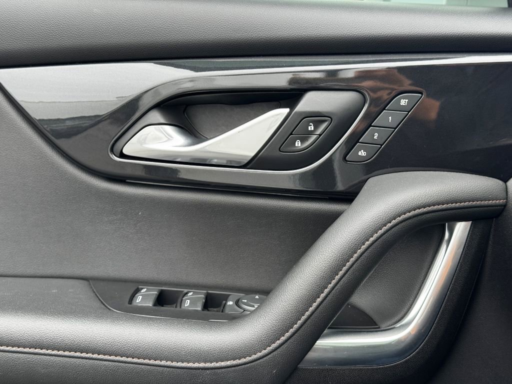 Used 2020 Chevrolet Blazer Premier w/ Driver Confidence II Package image 13