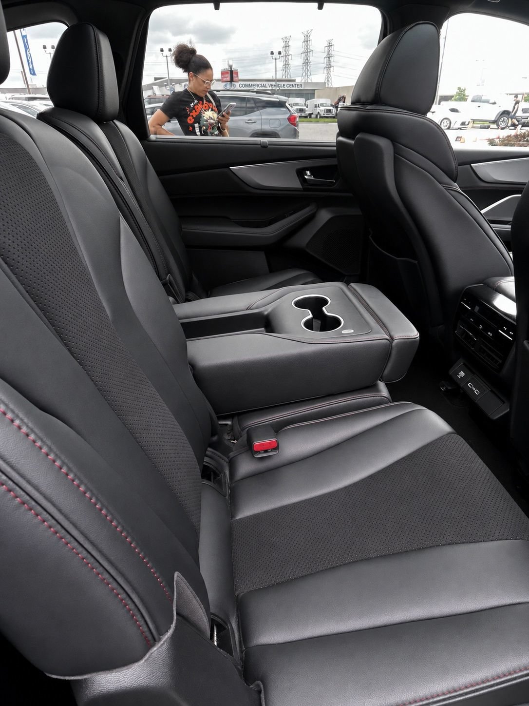 Used 2022 Acura MDX A-Spec AWD/4WD image 9
