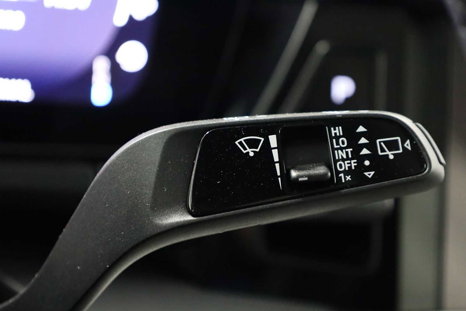 New 2025 Porsche Macan Turbo Electric image 29