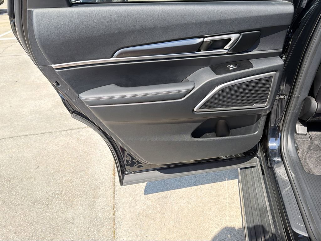 Used 2024 Kia Telluride S w/ S Sunroof Package image 22