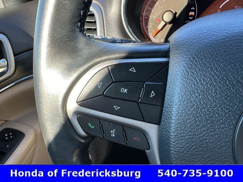 Used 2020 Jeep Grand Cherokee Limited w/ Luxury Group II image 28