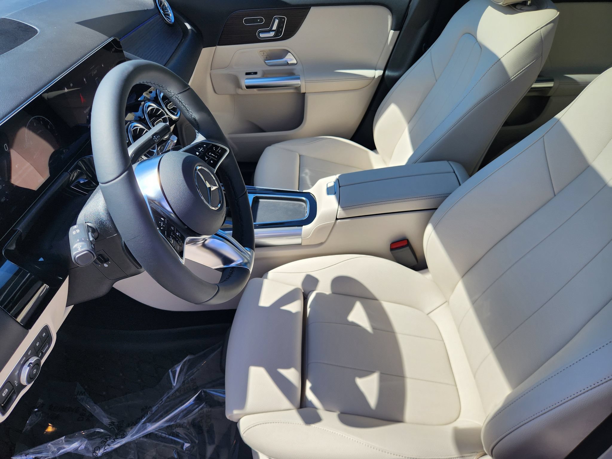 New 2026 Mercedes-Benz GLA 250 4MATIC image 9