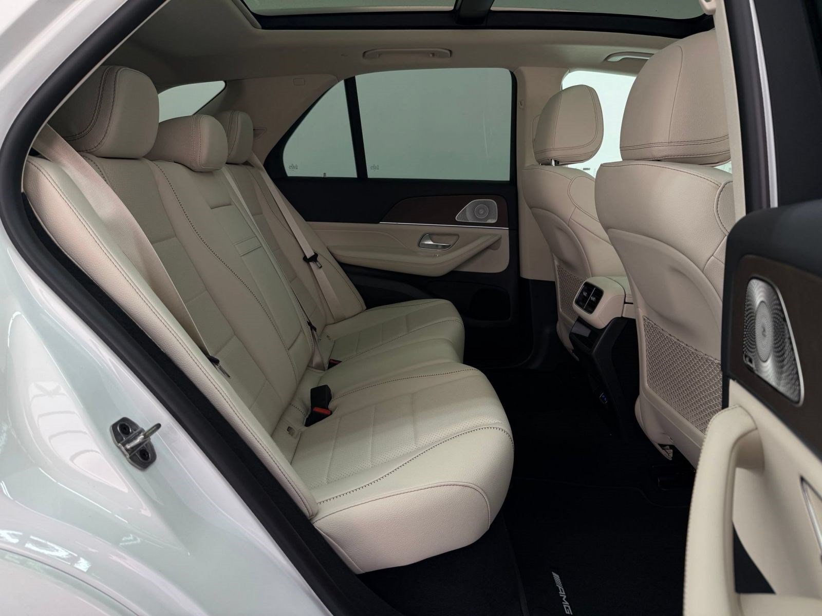New 2027 Mercedes-Benz GLE 450 4MATIC image 30