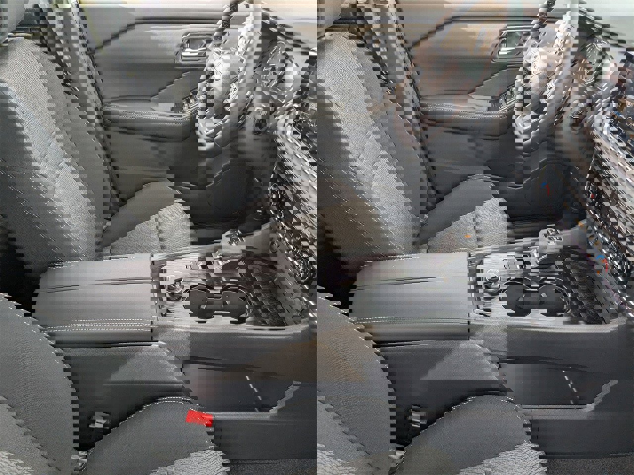 New 2026 Nissan Rogue SV image 30