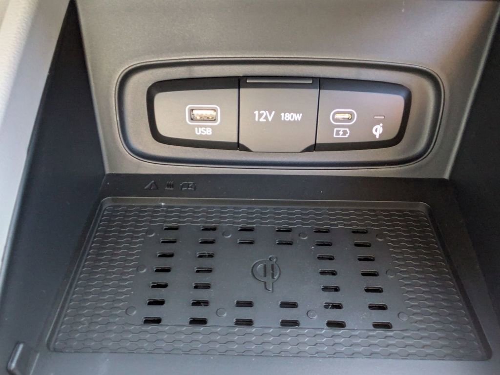 New 2026 Hyundai Venue SEL image 23