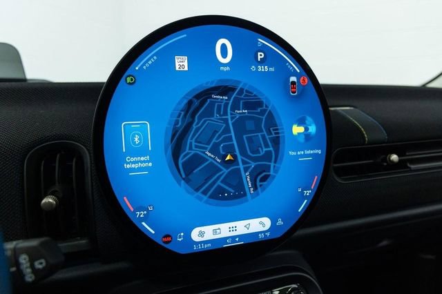 Certified 2025 MINI Cooper S image 17