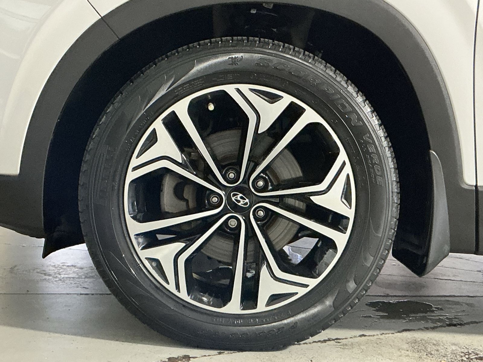 Used 2019 Hyundai Santa Fe AWD image 13