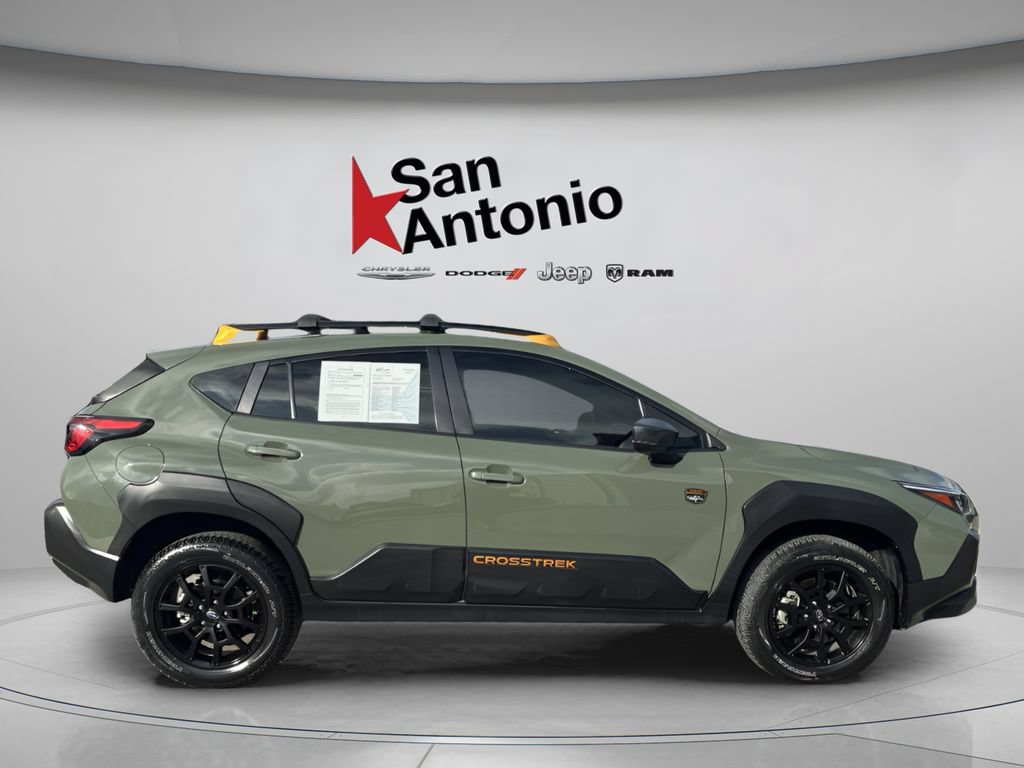 Used 2024 Subaru Crosstrek 2.5i Wilderness w/ Crosstrek Mirror Package AWD/4WD image 16