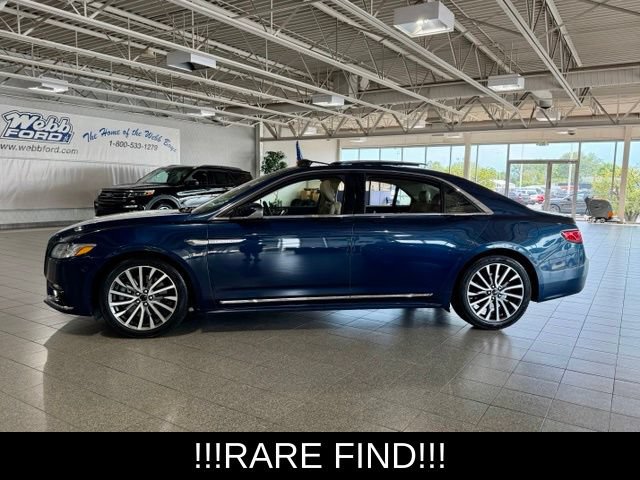 Used 2017 Lincoln Continental Select w/ Climate Package AWD/4WD image 5