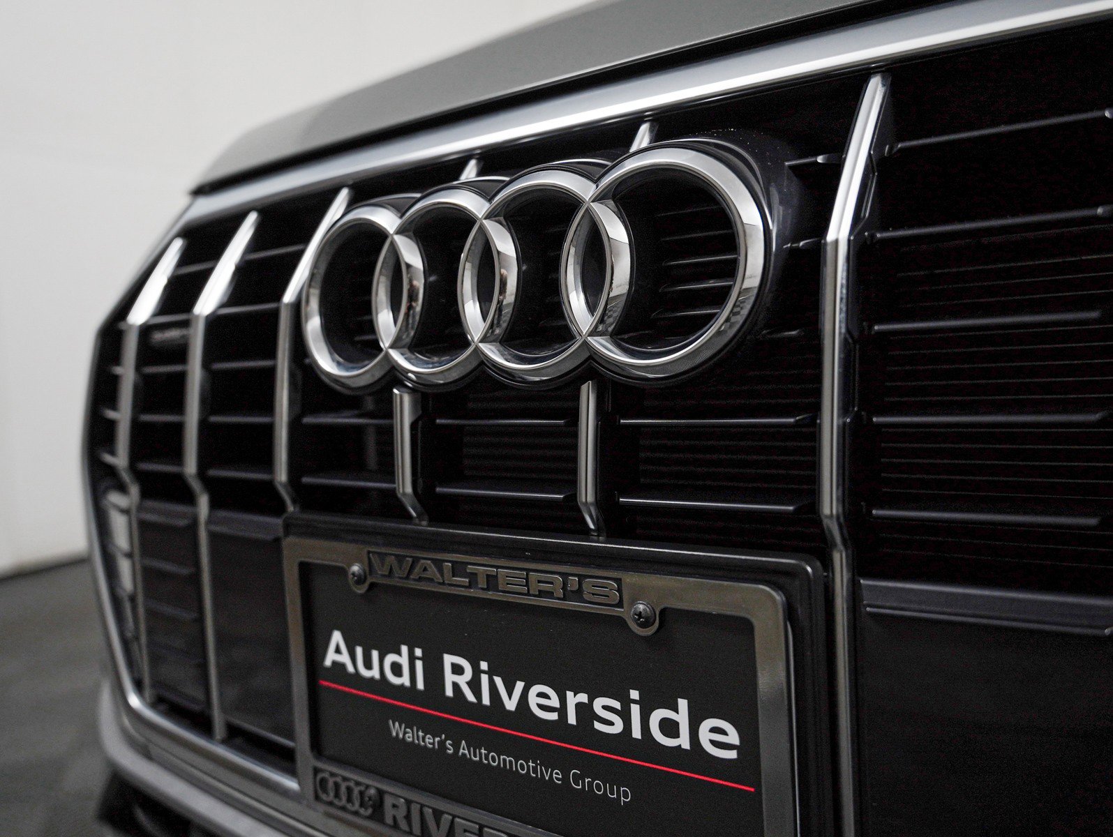 Certified 2024 Audi Q3 2.0T Premium w/ Convenience Package AWD/4WD image 26