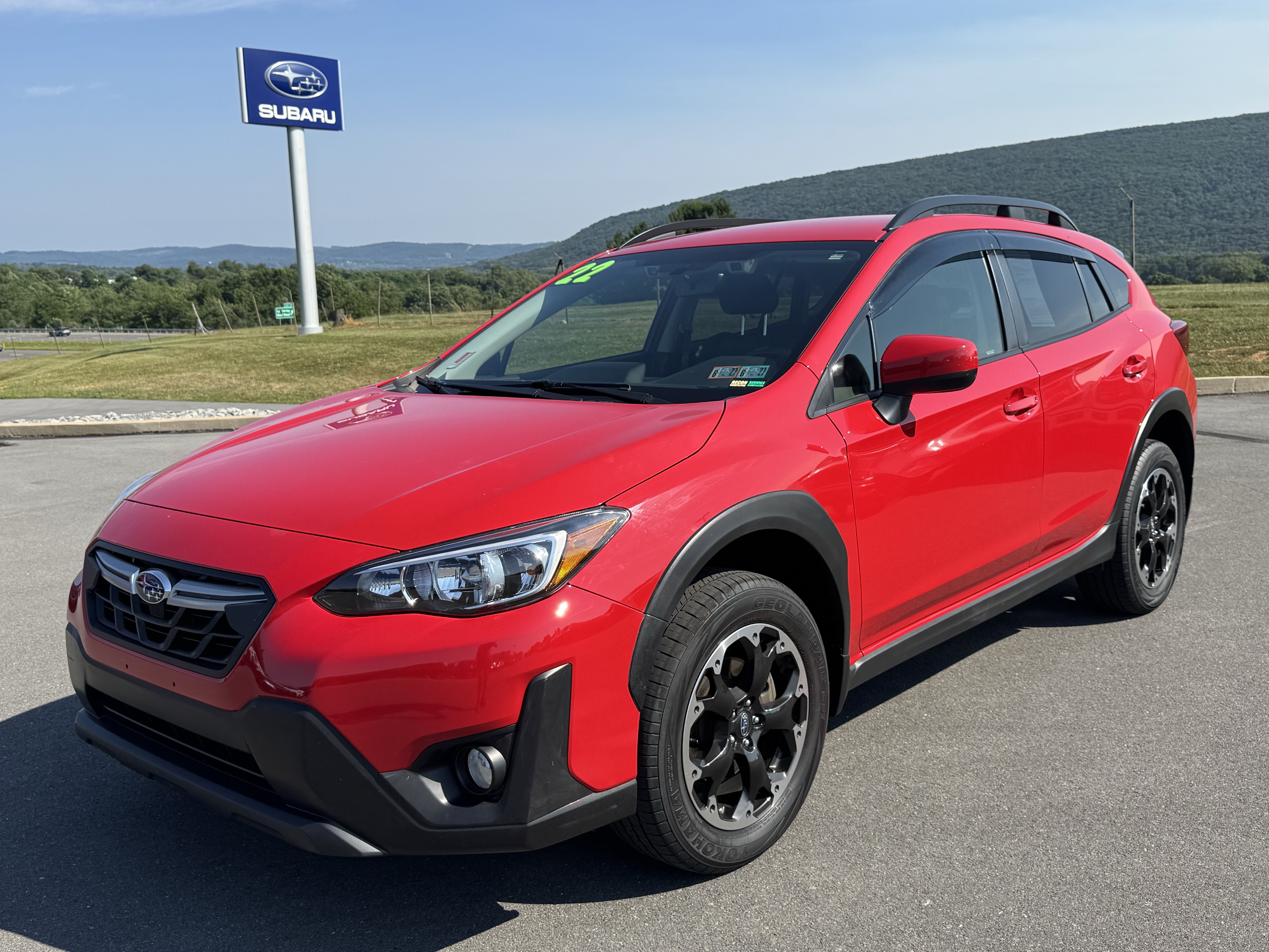 Certified 2022 Subaru Crosstrek 2.0i Premium AWD/4WD image 8
