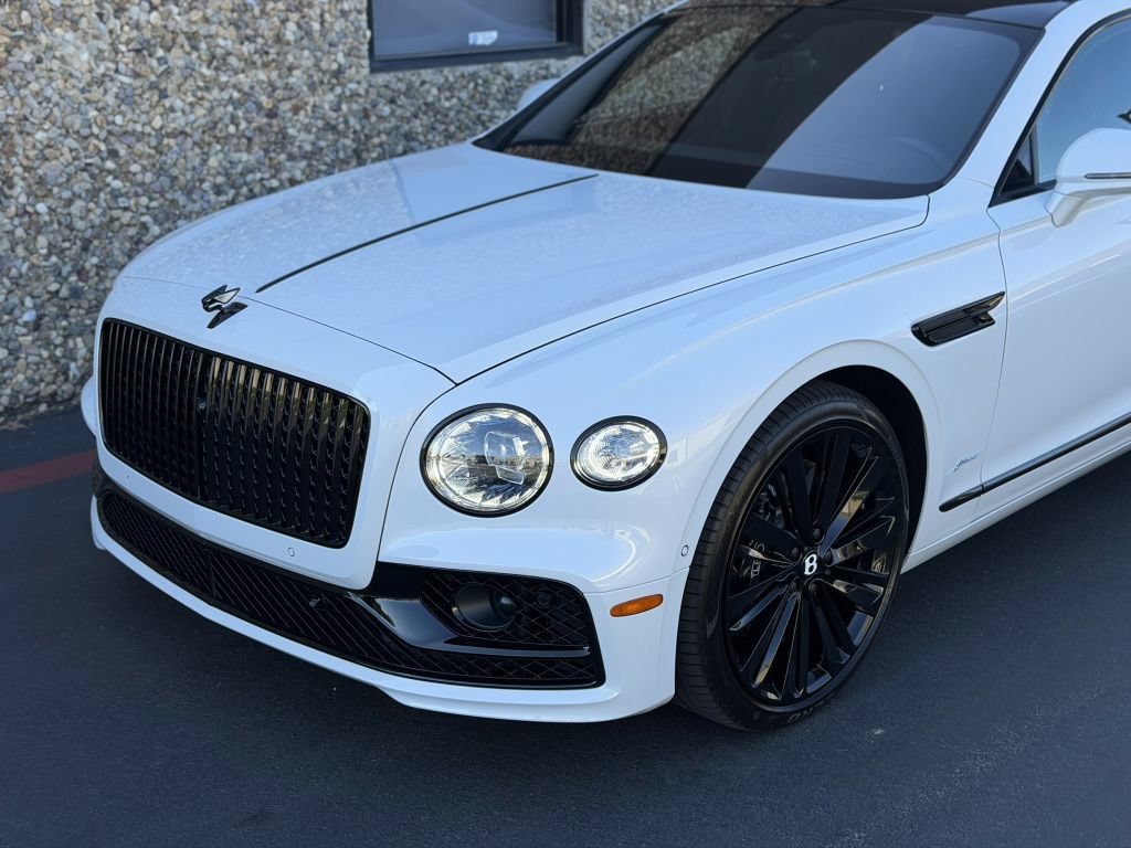 Used 2023 Bentley Flying Spur W12 AWD/4WD image 24
