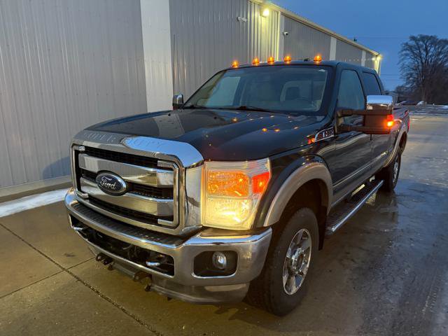 Used 2011 Ford F250 Lariat w/ Chrome Pkg image 3