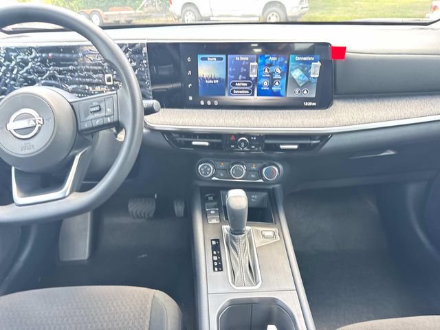 New 2026 Nissan Kicks S FWD image 18