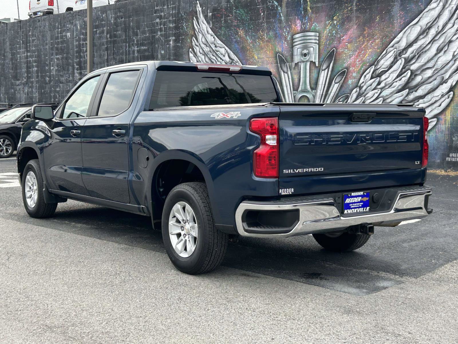 Used 2023 Chevrolet Silverado 1500 LT image 5