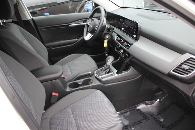 Used 2024 Kia Seltos LX AWD/4WD image 15