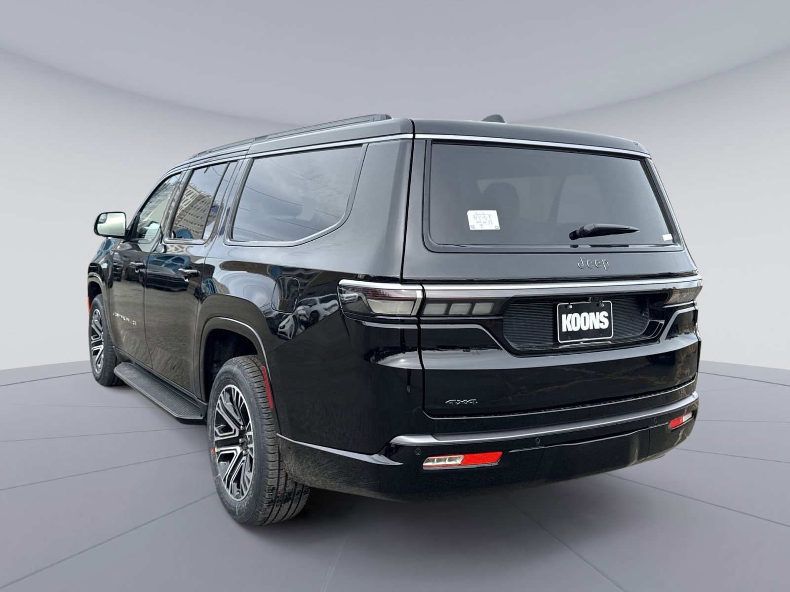 New 2026 Jeep Grand Wagoneer L 4WD w/ Premium Group I image 4