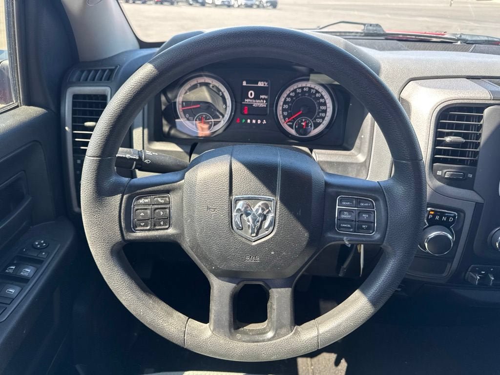Used 2018 RAM 1500 Express RWD image 31