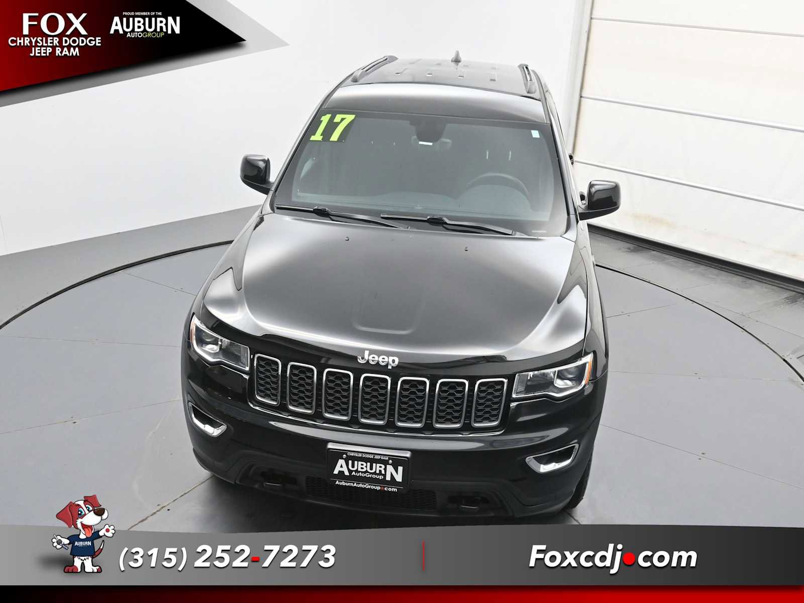 Used 2017 Jeep Grand Cherokee Laredo w/ Quick Order Package 23E AWD/4WD image 29
