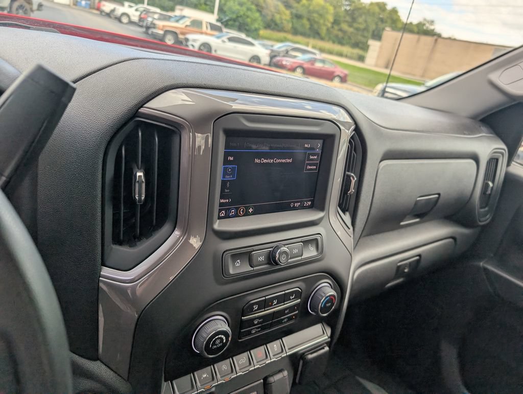 Used 2023 Chevrolet Silverado 1500 Custom AWD/4WD image 22
