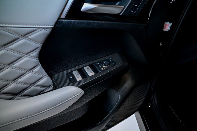 Used 2024 Mitsubishi Outlander SEL Black Edition image 17