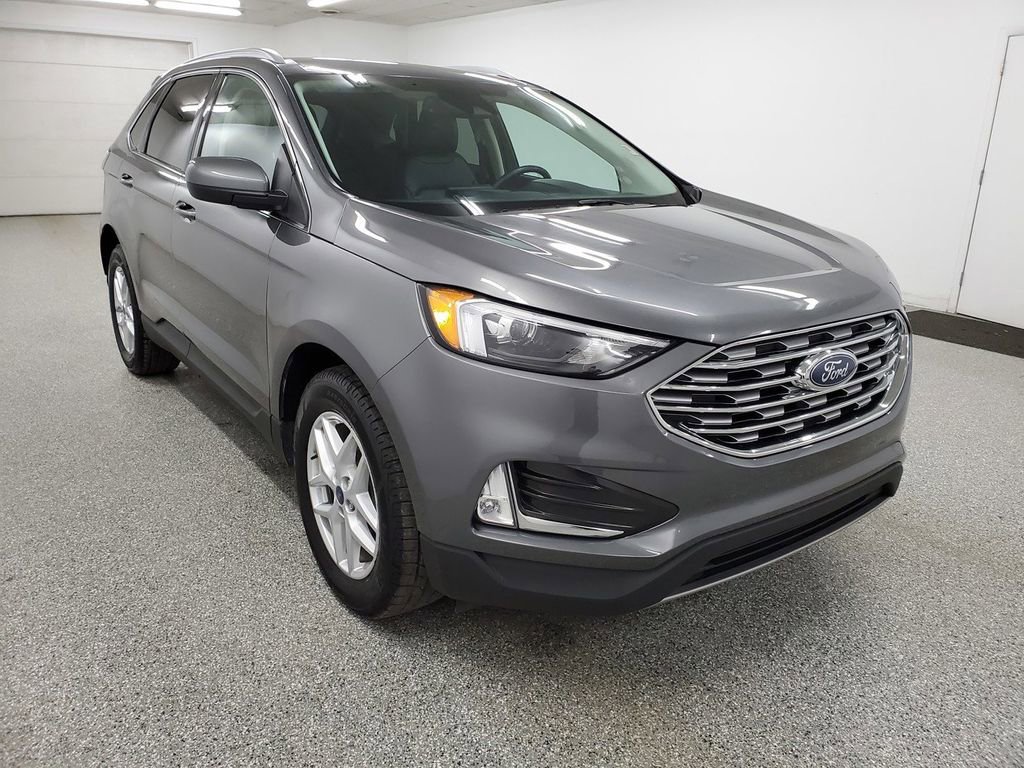 Used 2022 Ford Edge SEL w/ Convenience Package AWD/4WD image 3