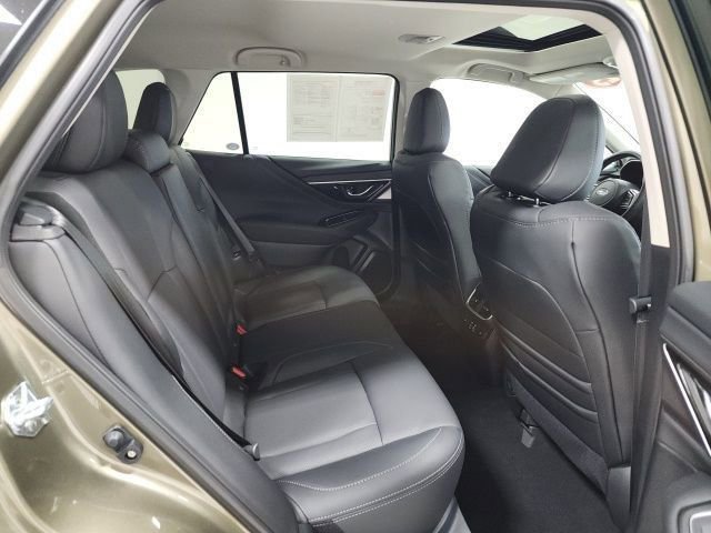 Used 2025 Subaru Outback Limited w/ Popular Package #2 image 18