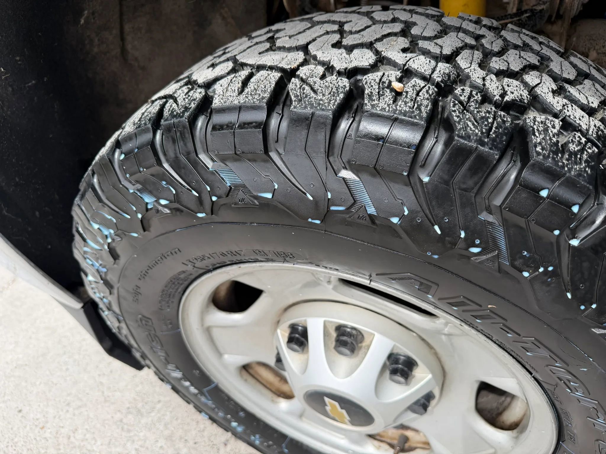 Used 2018 Chevrolet Silverado 2500 W/T w/ WT Convenience Package AWD/4WD image 9