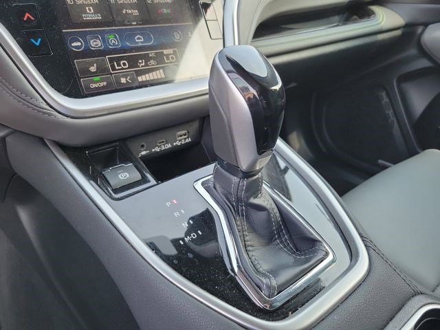 Used 2024 Subaru Outback Onyx Edition image 12