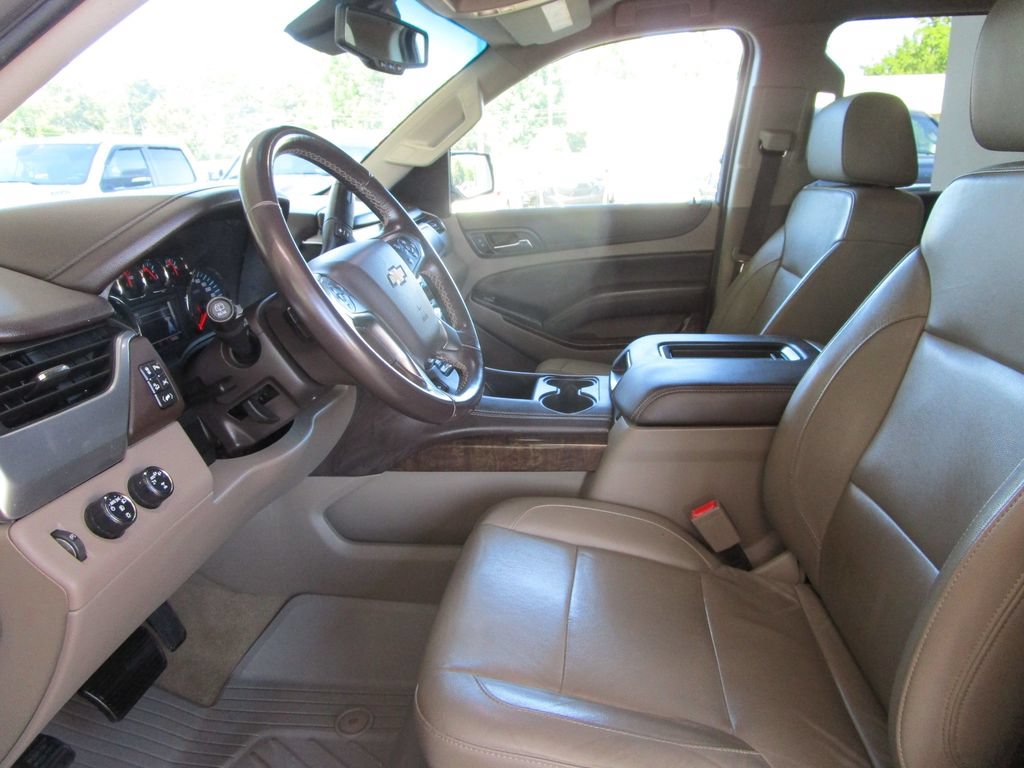 Used 2018 Chevrolet Tahoe LT w/ Off-Road Package AWD/4WD image 29