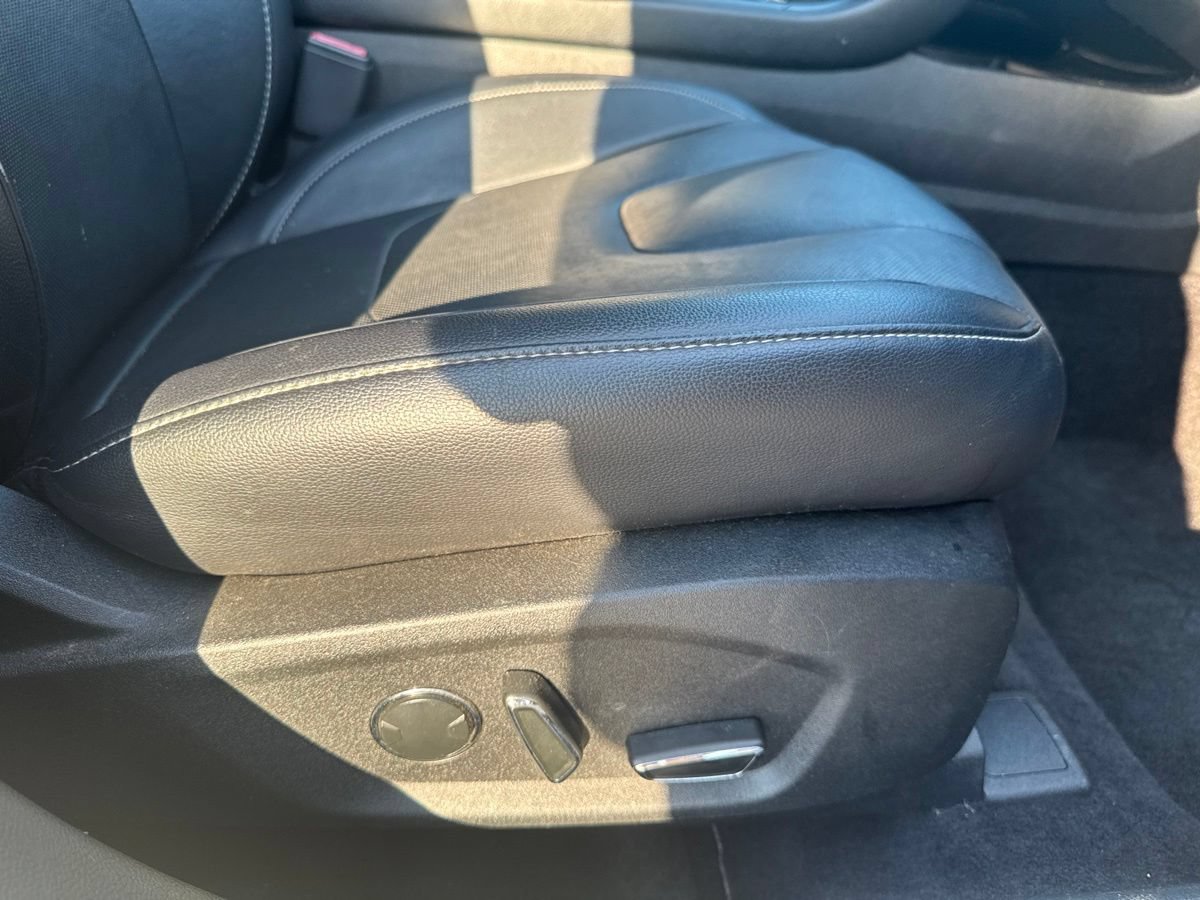Used 2017 Ford Fusion Titanium AWD/4WD image 44
