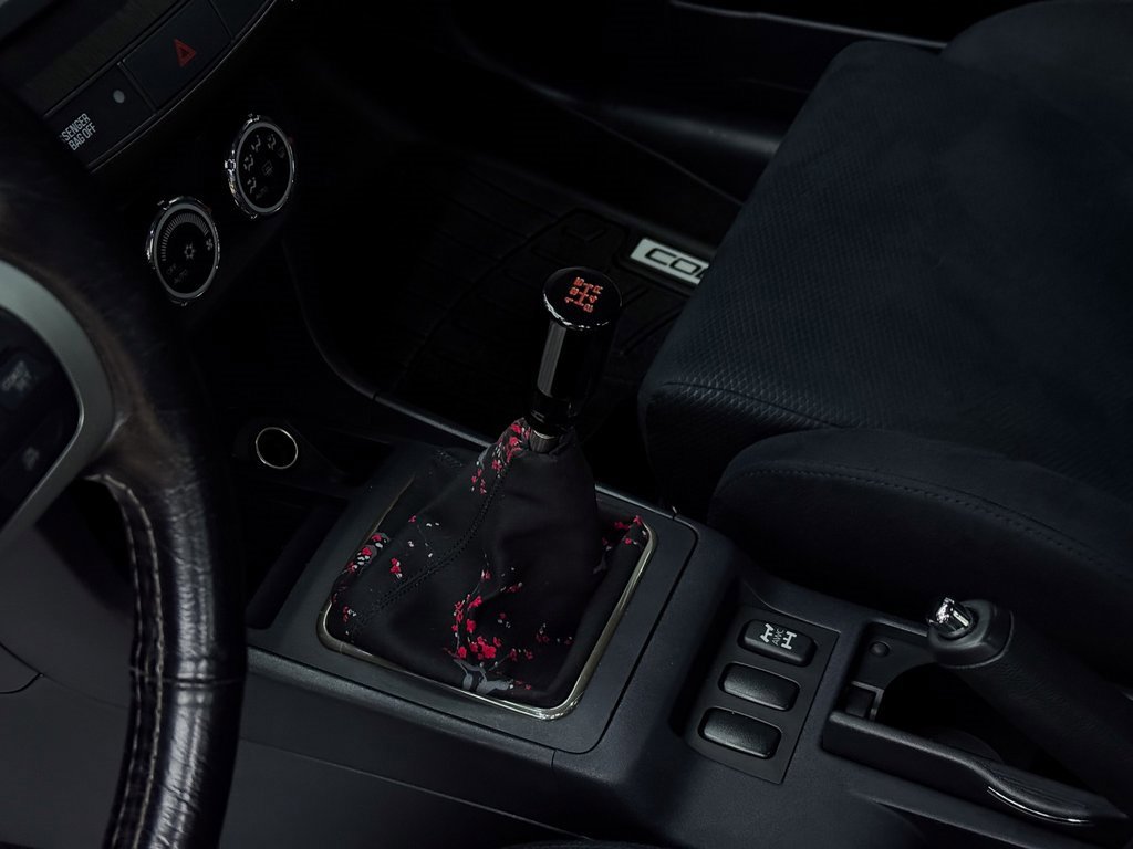 Used 2014 Mitsubishi Lancer Evolution GSR image 13