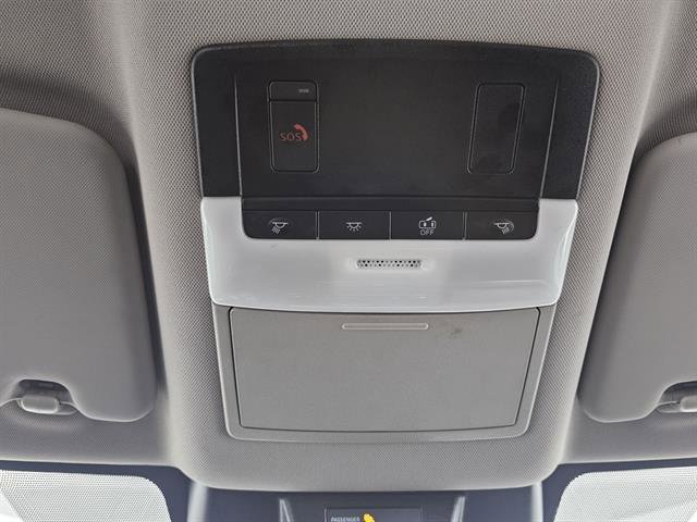 Used 2025 Nissan Rogue SV image 35