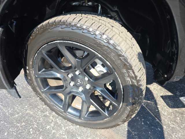 Used 2025 RAM 1500 Laramie w/ Advanced Safety Group II AWD/4WD image 46