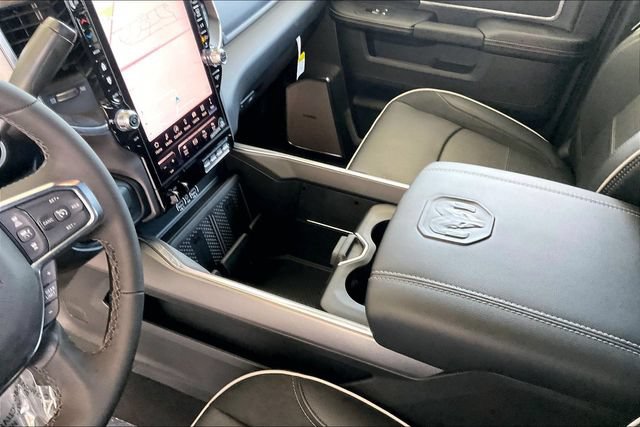 New 2026 RAM 3500 Laramie AWD/4WD image 7