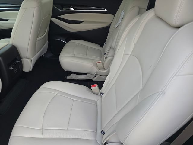 Used 2023 Buick Enclave Essence w/ Sport Touring Edition FWD image 11