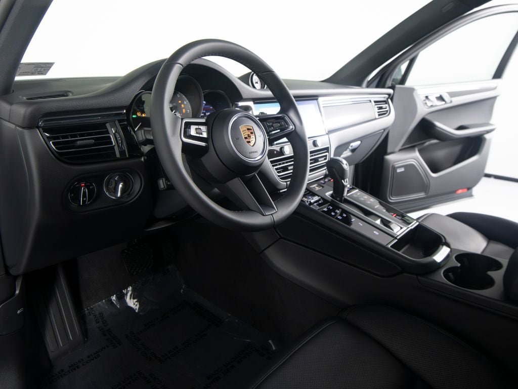 New 2026 Porsche Macan S AWD/4WD image 15