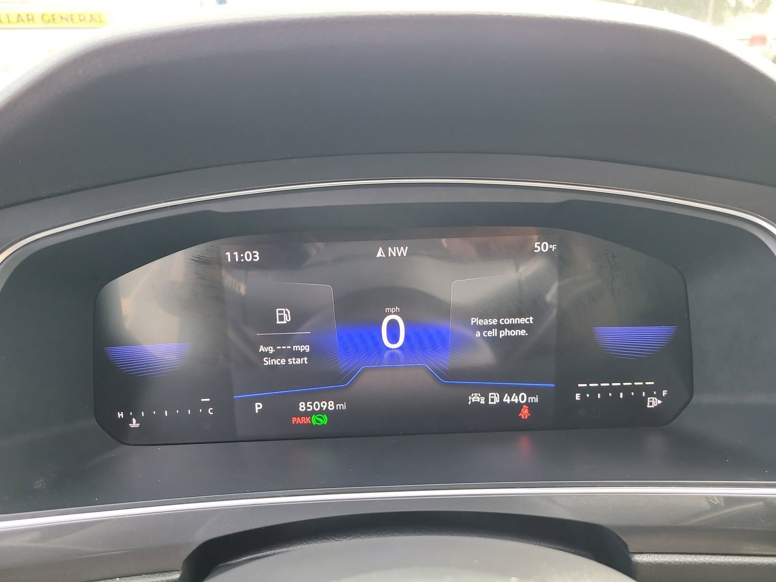 Used 2023 Volkswagen Tiguan SE R-Line image 33