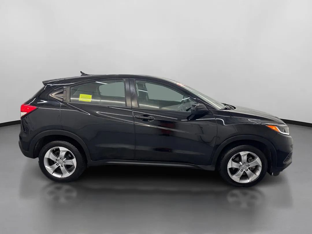 Used 2019 Honda HR-V LX image 11