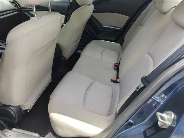 Used 2015 MAZDA MAZDA3 i Sport FWD image 17
