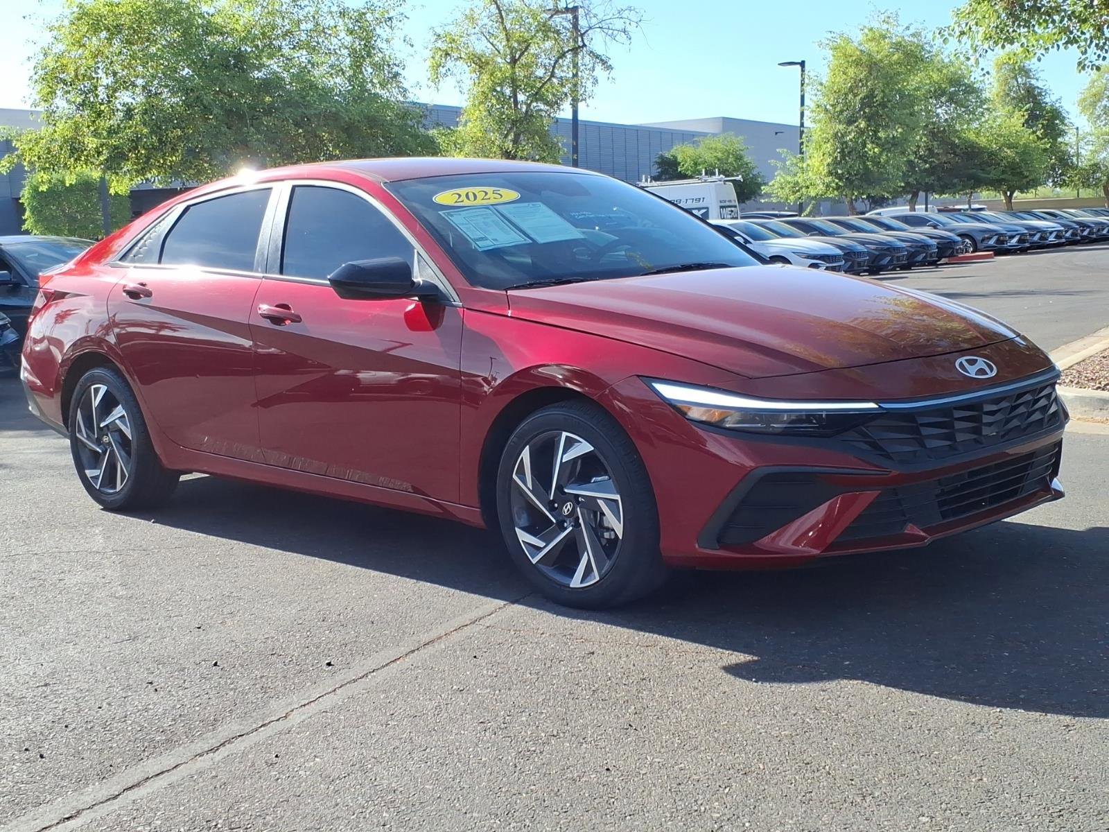 Certified 2025 Hyundai Elantra Sport image 7