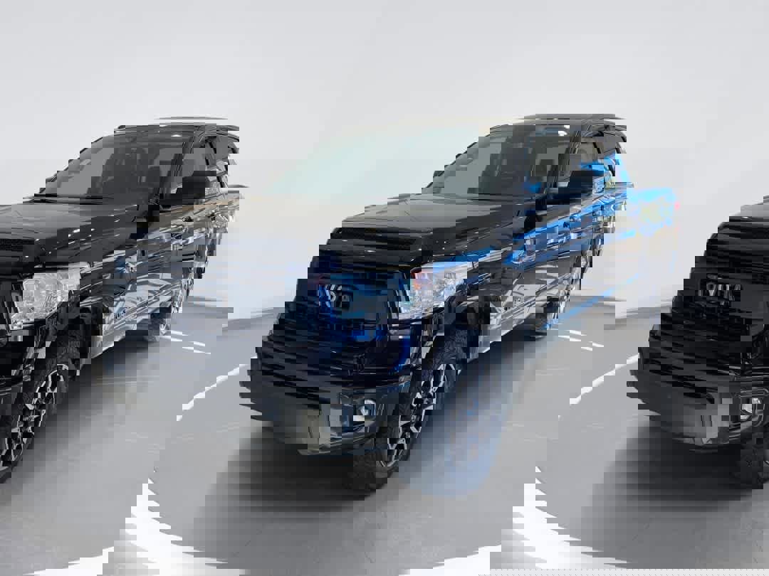 Used 2017 Toyota Tundra Limited image 1